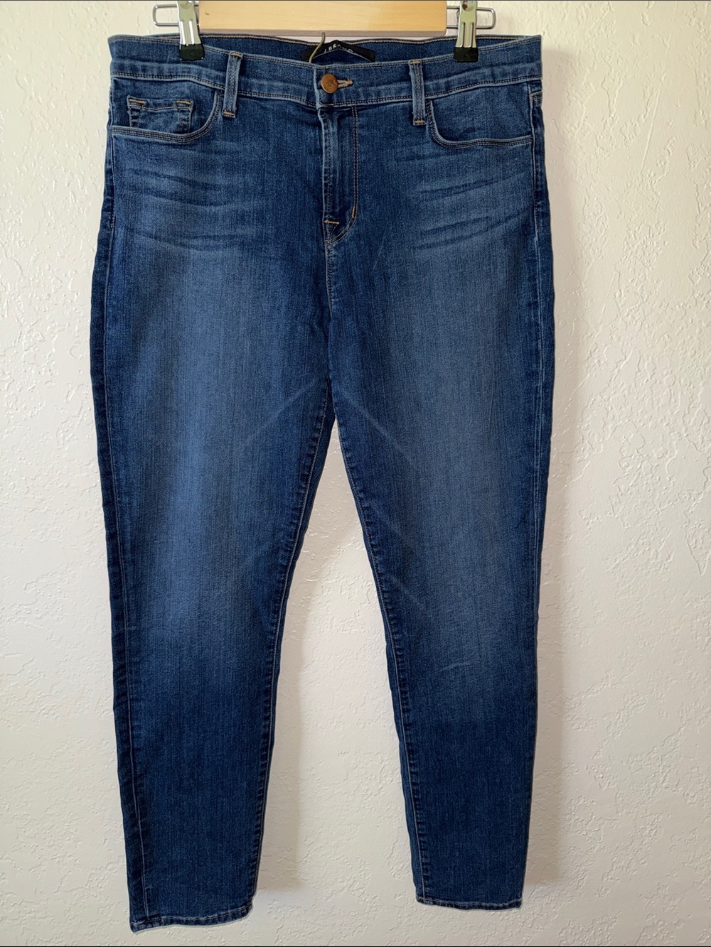 J Brand Capri Skinny Jeans Code Blue Dark Wash Size 31